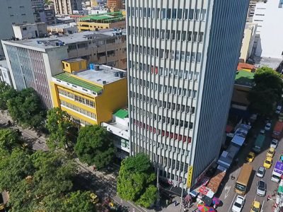 panoramica_centro_comercial_colombia_002